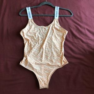 Women bodysuit